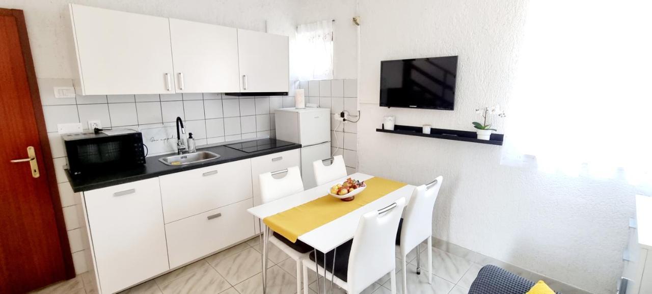 Apartments Severina Rovinj Exteriör bild
