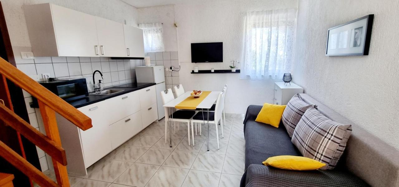 Apartments Severina Rovinj Exteriör bild